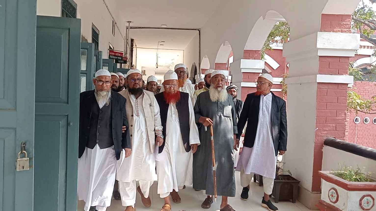 যশোরে ইসলামী আন্দোলনের ৫ প্রার্থীর মনোনয়ন সংগ্রহ