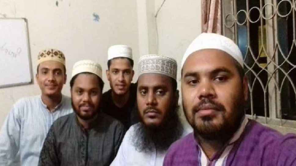 খলিফাদের নামে ওসমান হাদির ৩ ভাইয়ের নাম রাখেন পরিবার