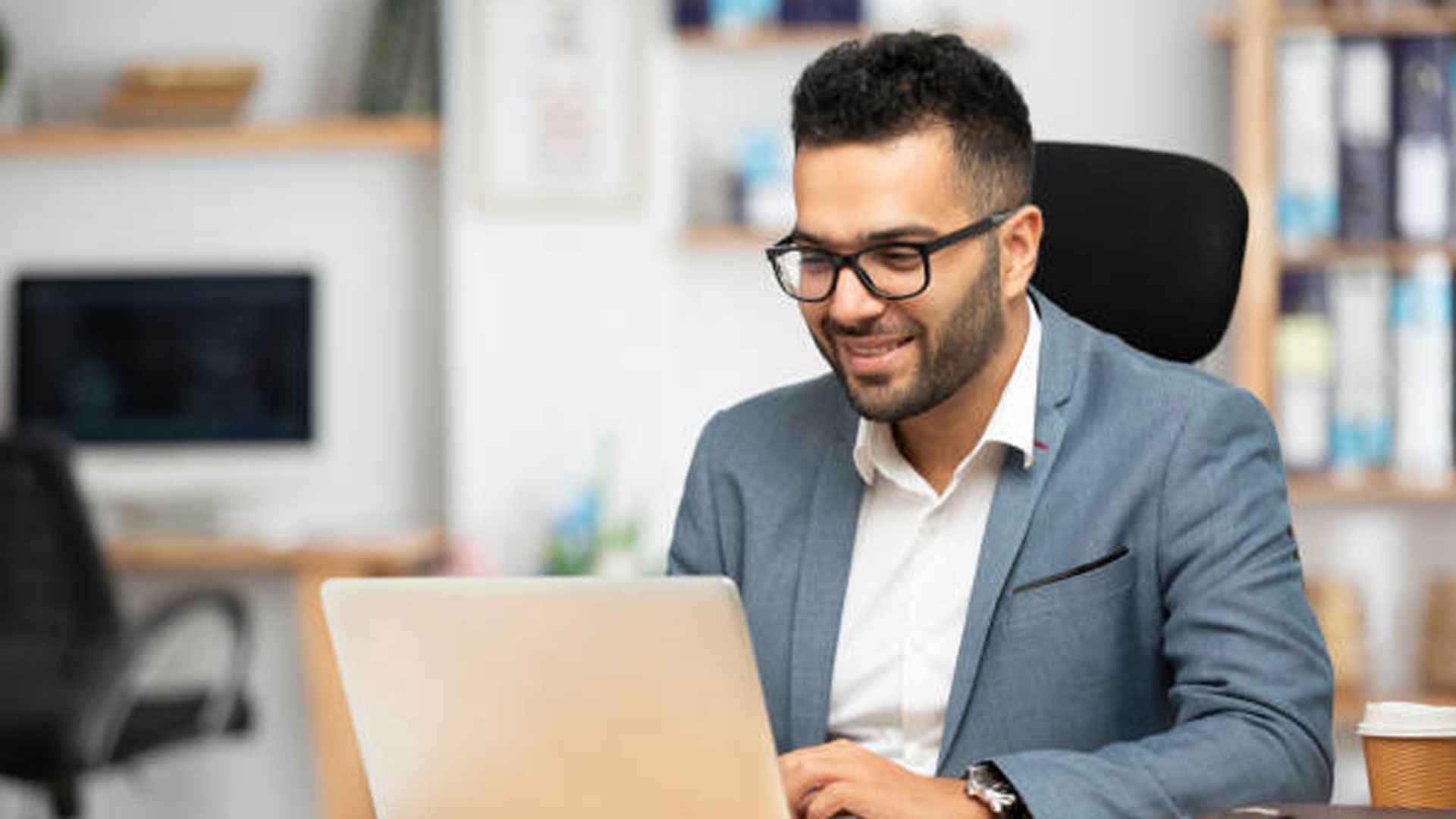 ঢাকায় চাকরির সুযোগ দিচ্ছে মিউচুয়াল ট্রাস্ট ব্যাংক