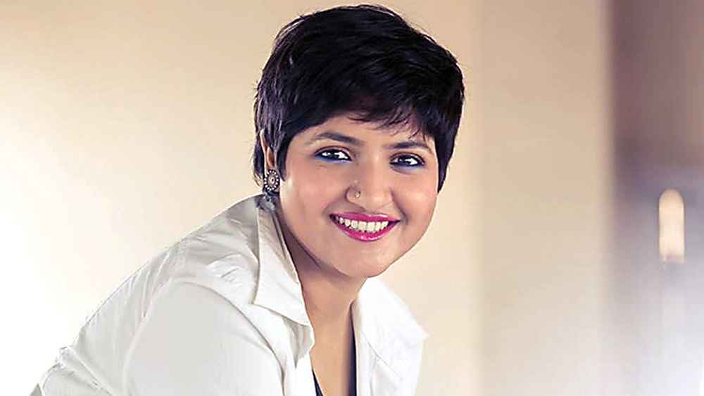 মঞ্চেই হেনস্তার শিকার জনপ্রিয় গায়িকা, গ্রেফতার এক