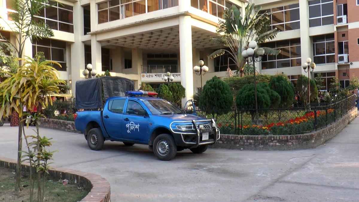 মাদারীপুরে ইলেকট্রিক মিস্ত্রিকে কুপিয়ে হত্যার ঘটনায় অভিযুক্ত আটক