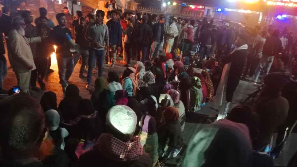 মাদারীপুরে মাদক সেবনের প্রতিবাদ করায় শিক্ষার্থীর ওপর হামলা