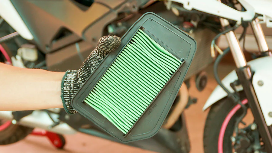এয়ারফিল্টার: শীতকালে মোটরসাইকেলের এই যন্ত্র দ্রুত নষ্ট হয়