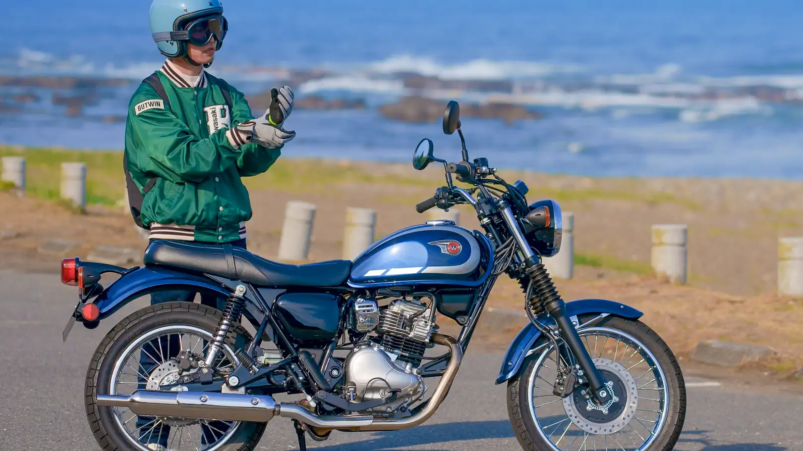 কাওয়াসাকির নতুন চমক: বাজারে আসছে ক্ল্যাসিক বাইক ডব্লিউ ২৩০