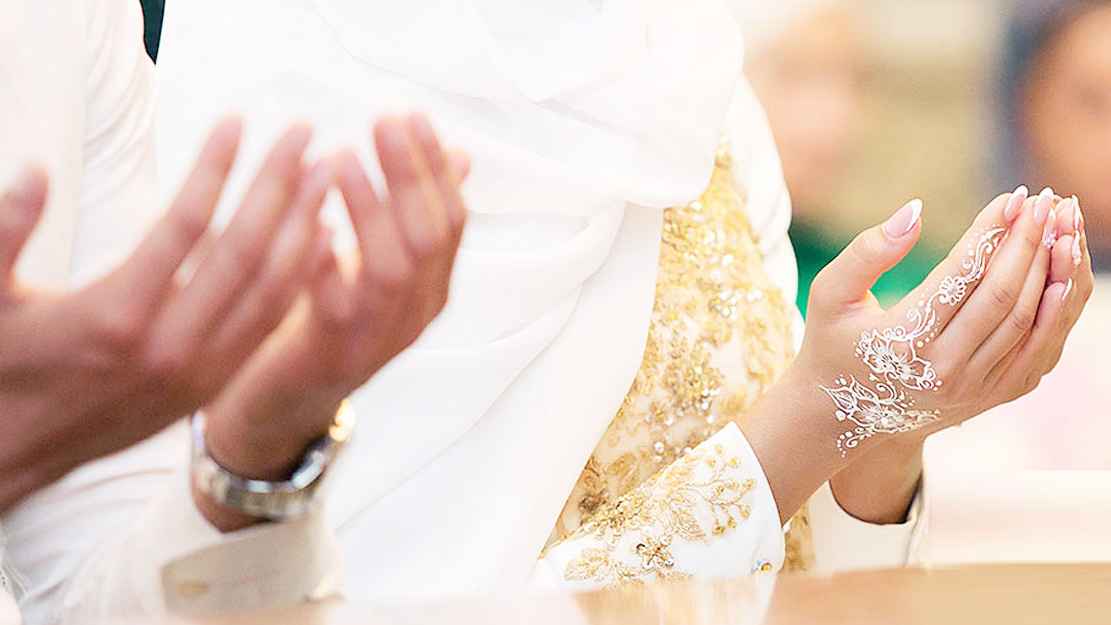 বিবাহ পড়াবেন কীভাবে? জেনে নিন সুন্নত পদ্ধতি