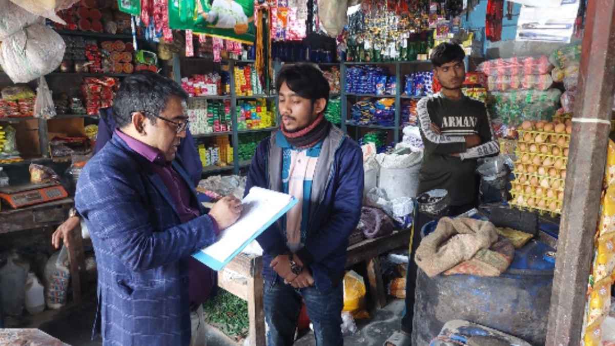 মেহেরপুরে ভোক্তা-অধিকার অভিযানে ব্যবসায়ীকে জরিমানা
