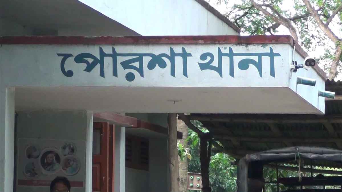 নওগাঁয় বৃদ্ধের ঝুলন্ত মরদেহ উদ্ধার