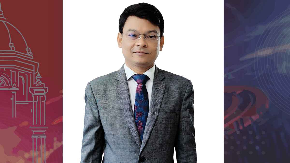 বদলির ১১ মাসেও কর্মস্থল ছাড়েননি নাটোরের প্রকৌশলী সাজ্জাদ