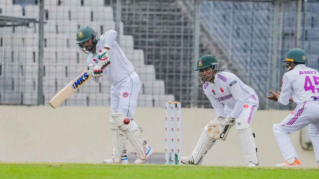 চার ভেন্যুতে চলছে জাতীয় ক্রিকেট লিগের ম্যাচ