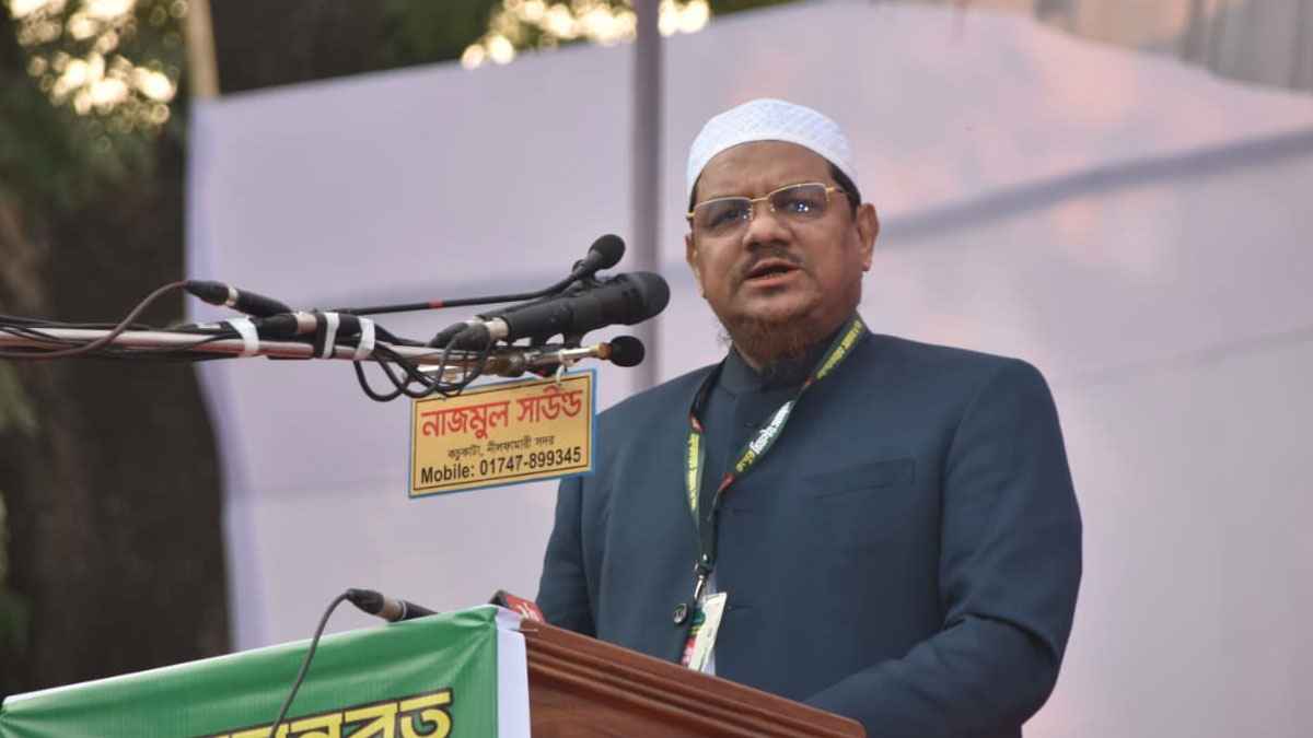 পুরান বউ নতুন শাড়িতে দেওয়ার দিন শেষ: চরমোনাই পীর