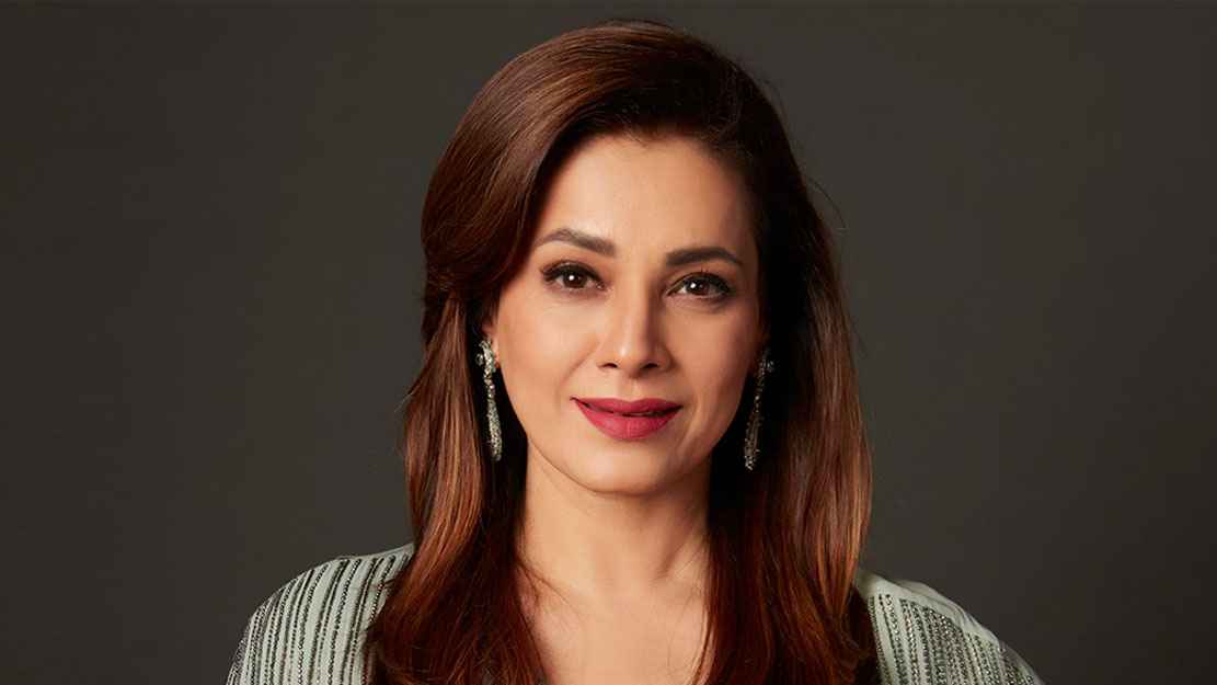 বিমানে অসুস্থ অভিনেত্রী, পেলেন না চিকিৎসা 