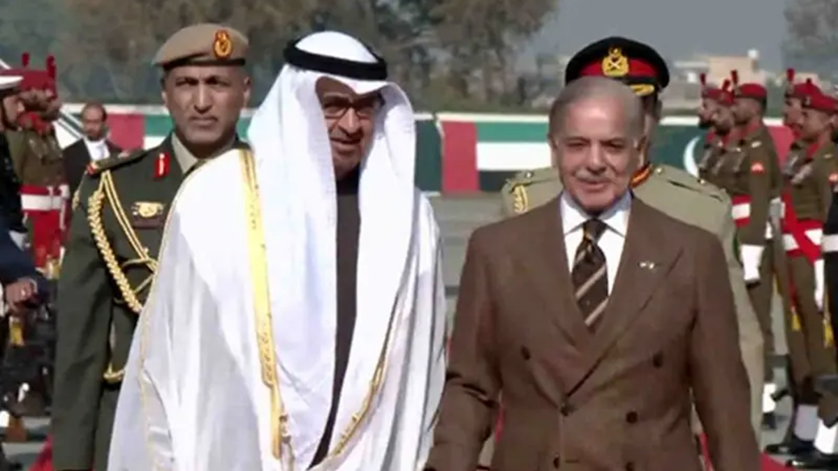 পাকিস্তান সফরে আরব আমিরাতের প্রেসিডেন্ট 