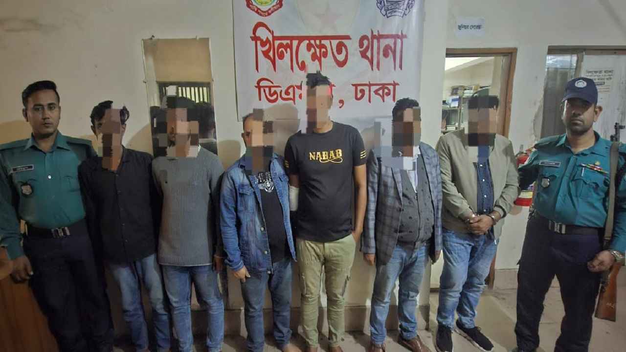 খিলক্ষেতে অপহৃত ব্যক্তি উদ্ধার, অপহরণে ব্যবহৃত গাড়িসহ গ্রেফতার ৭