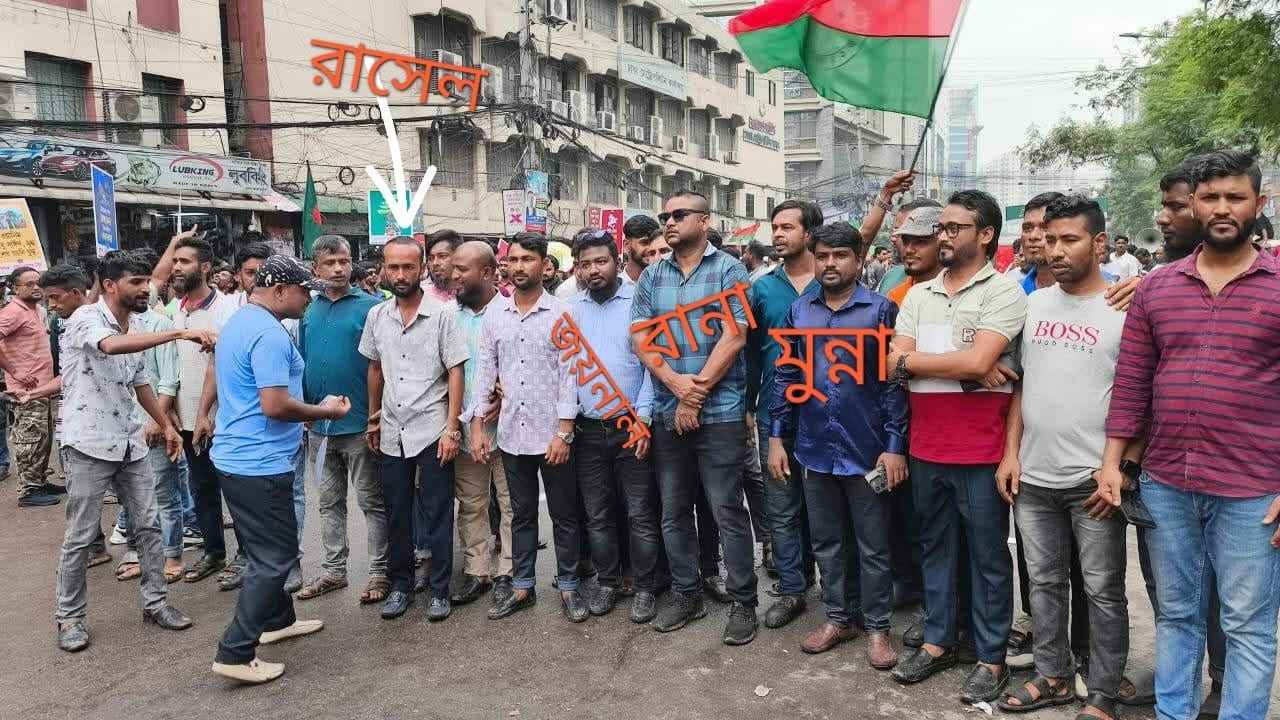 ফুটপাত থেকে চাঁদা না পেয়ে ব্যবসায়ীদের ওপর কিশোর গ্যাংয়ের হামলা