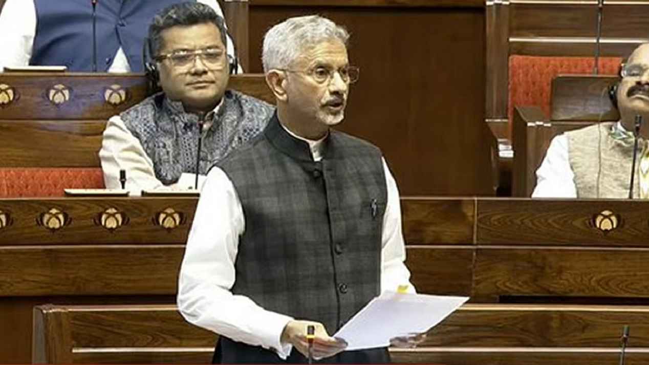 এ বছর ৩২৫৮ জন ভারতীয়কে ফেরত পাঠিয়েছে যুক্তরাষ্ট্র: জয়শঙ্কর