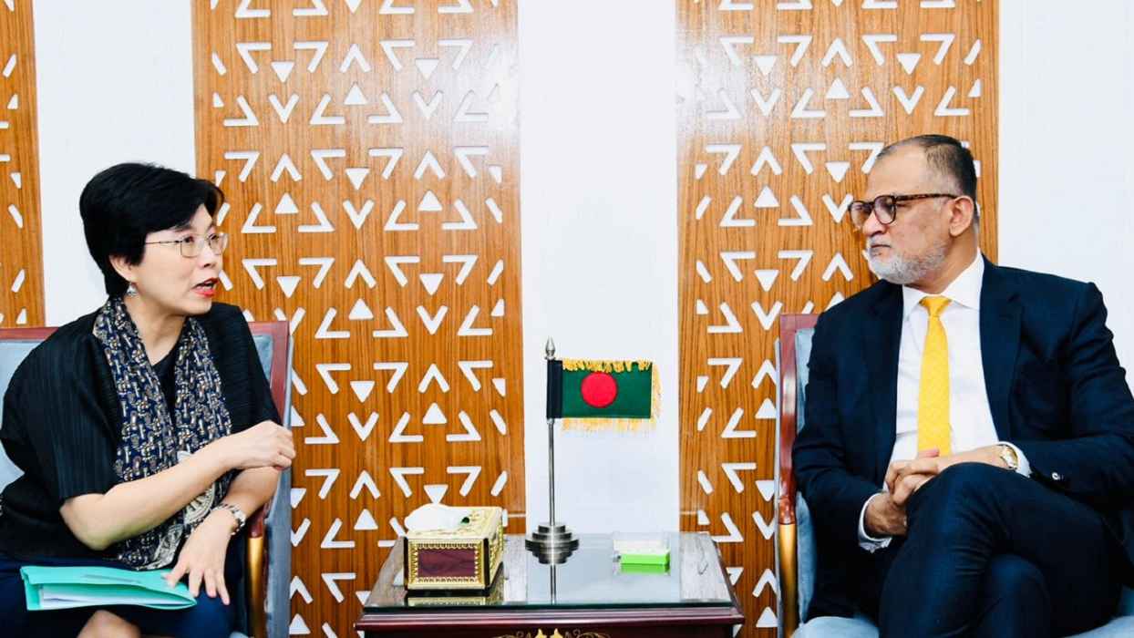 বাণিজ্য উপদেষ্টার সঙ্গে থাইল্যান্ডের রাষ্ট্রদূতের বৈঠক অনুষ্ঠিত