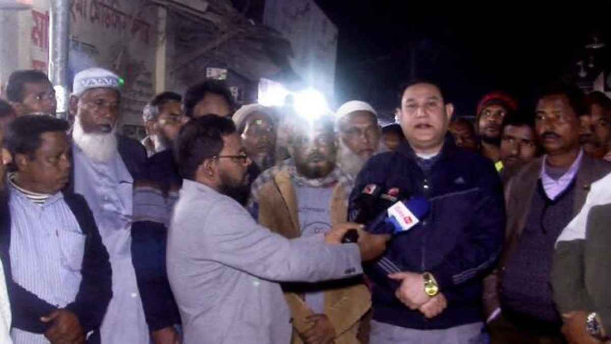 রংপুরে সাবেক ইউনিয়ন চেয়ারম্যানের নেতৃত্বে আ.লীগ থেকে গণপদত্যাগ 