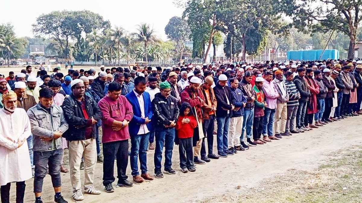 রংপুরে বেগম খালেদা জিয়ার গায়েবানা জানাজায় অনুষ্ঠিত