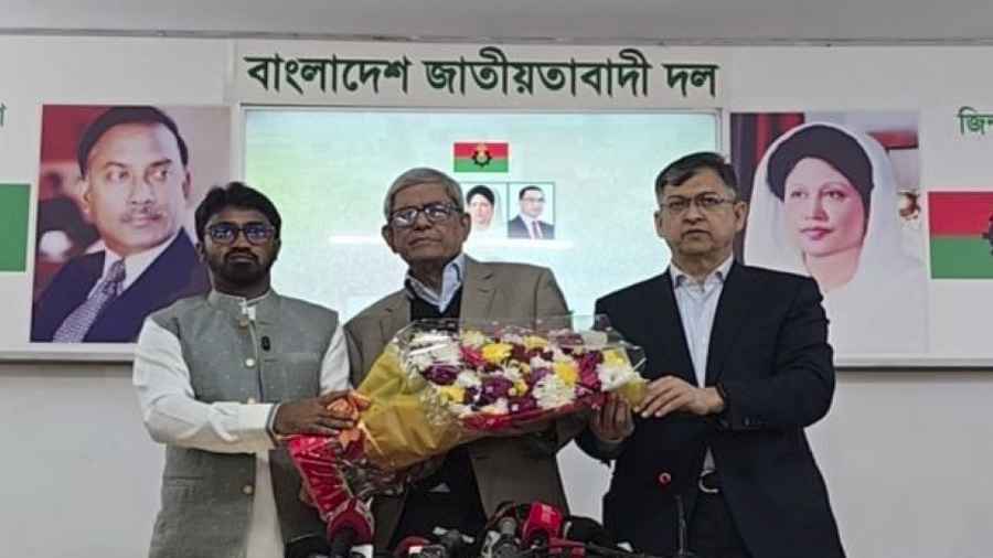 ‘মার্কার সুবিধা’ পেতেই কি দল ছাড়ার হিড়িক?