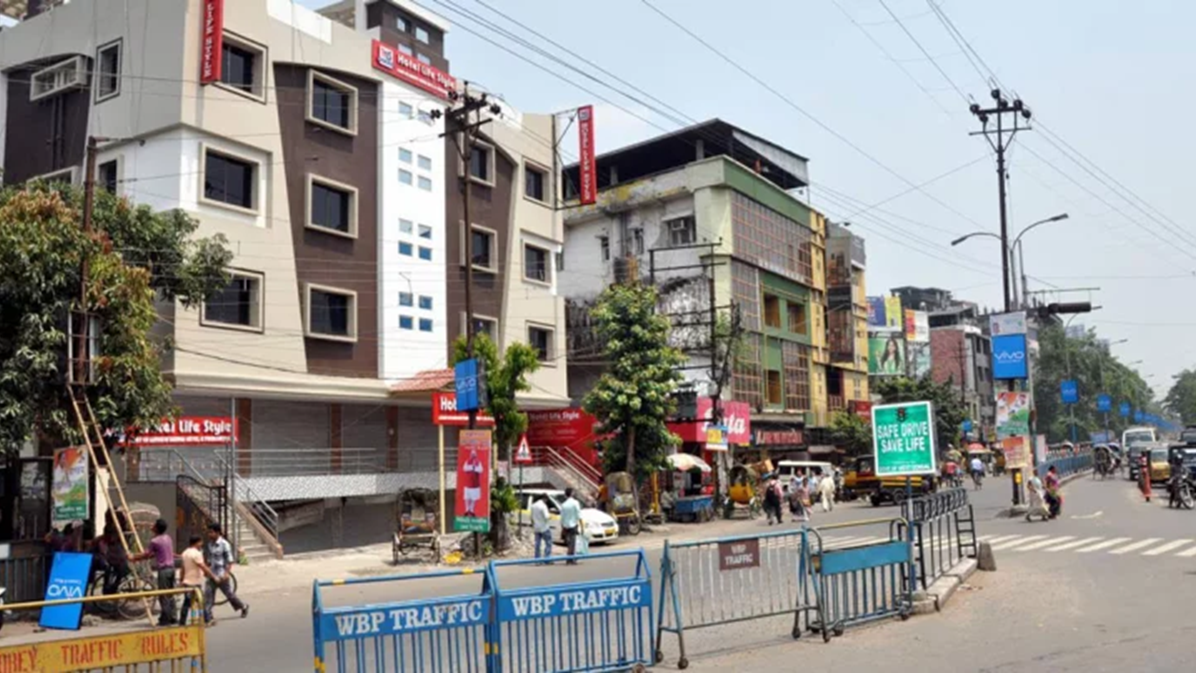 বাংলাদেশিদের হোটেল ভাড়া দেবে না শিলিগুড়ির ব্যবসায়ীরা