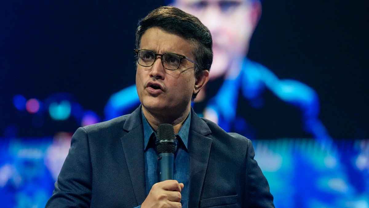 মেসিকে নিয়ে বিশৃঙ্খলা: ৫০ কোটির মানহানি মামলা সৌরভের