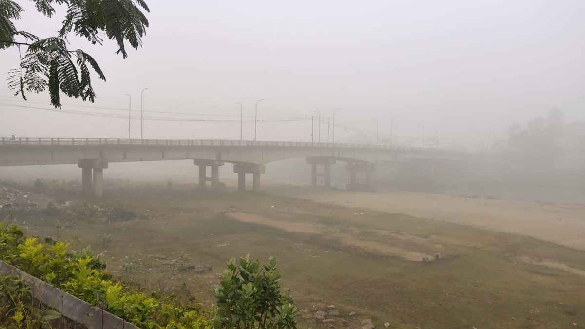 ১০.৪ ডিগ্রি তাপমাত্রায় কাঁপছে ঠাকুরগাঁওয়ের মানুষ