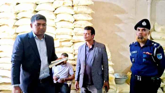 ভেজাল জিরা মিশিয়ে ‘ডায়মন্ড জিরা’ নামে বিক্রি, ২ লাখ টাকা জরিমানা