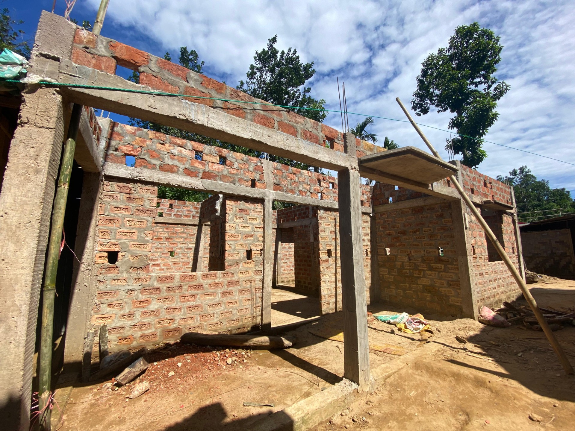 thumbnail_1000178613