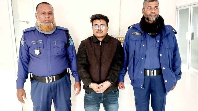 মাদারীপুরে বিএনপির অফিস ভাঙচুর মামলায় স্বেচ্ছাসেবকলীগ নেতা গ্রেফতার