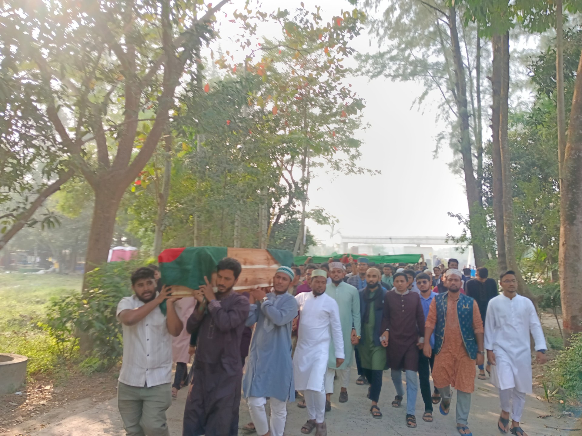 thumbnail_1000585243