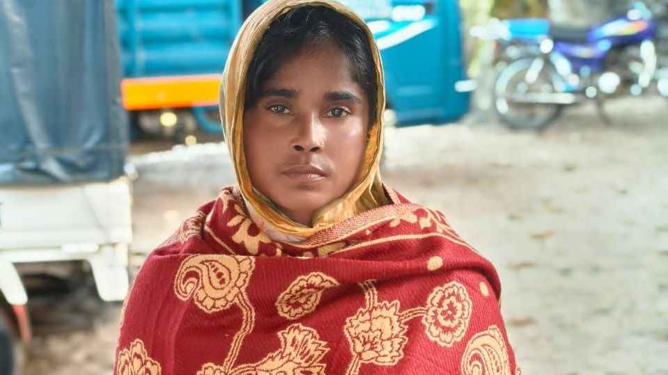 সাদুল্লাপুরে গাঁজাসহ নারী গ্রেফতার