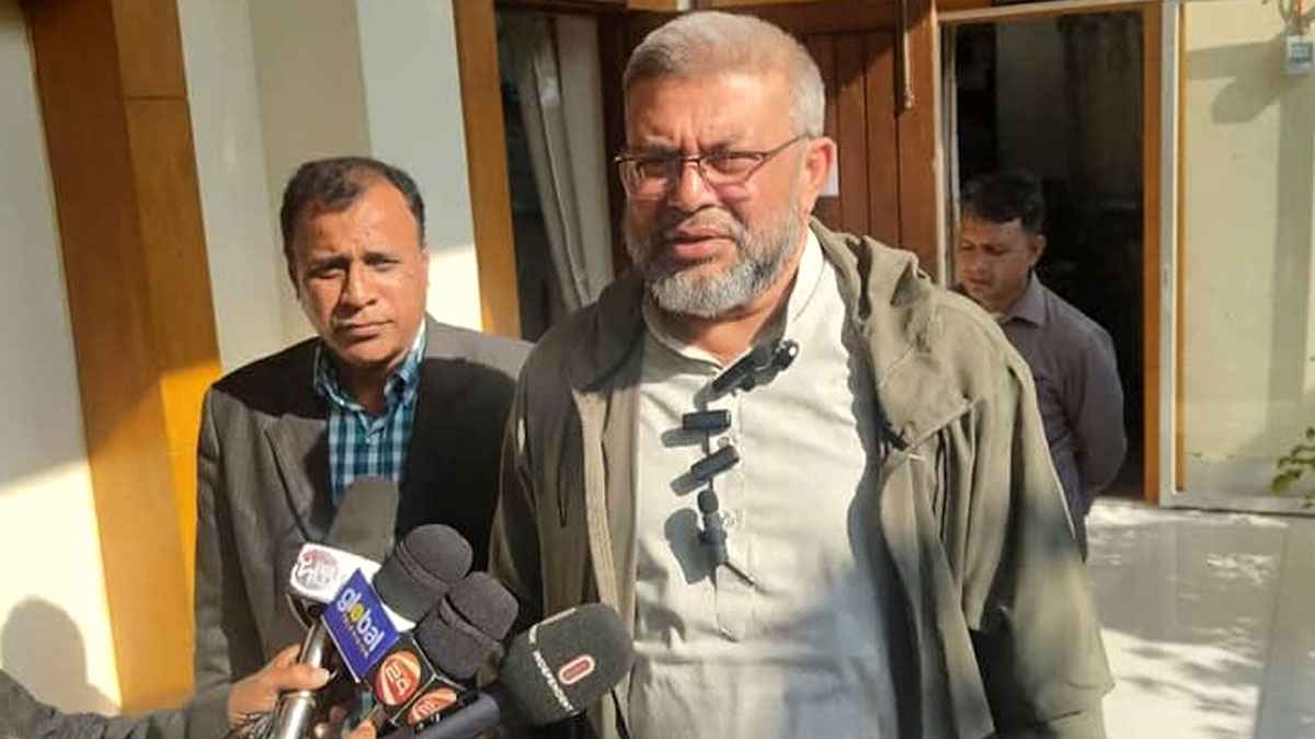 মাগুরায় মনোনয়ন ফর্ম সংগ্রহ শেষে ফেরার পথে স্বতন্ত্র প্রার্থী আটক