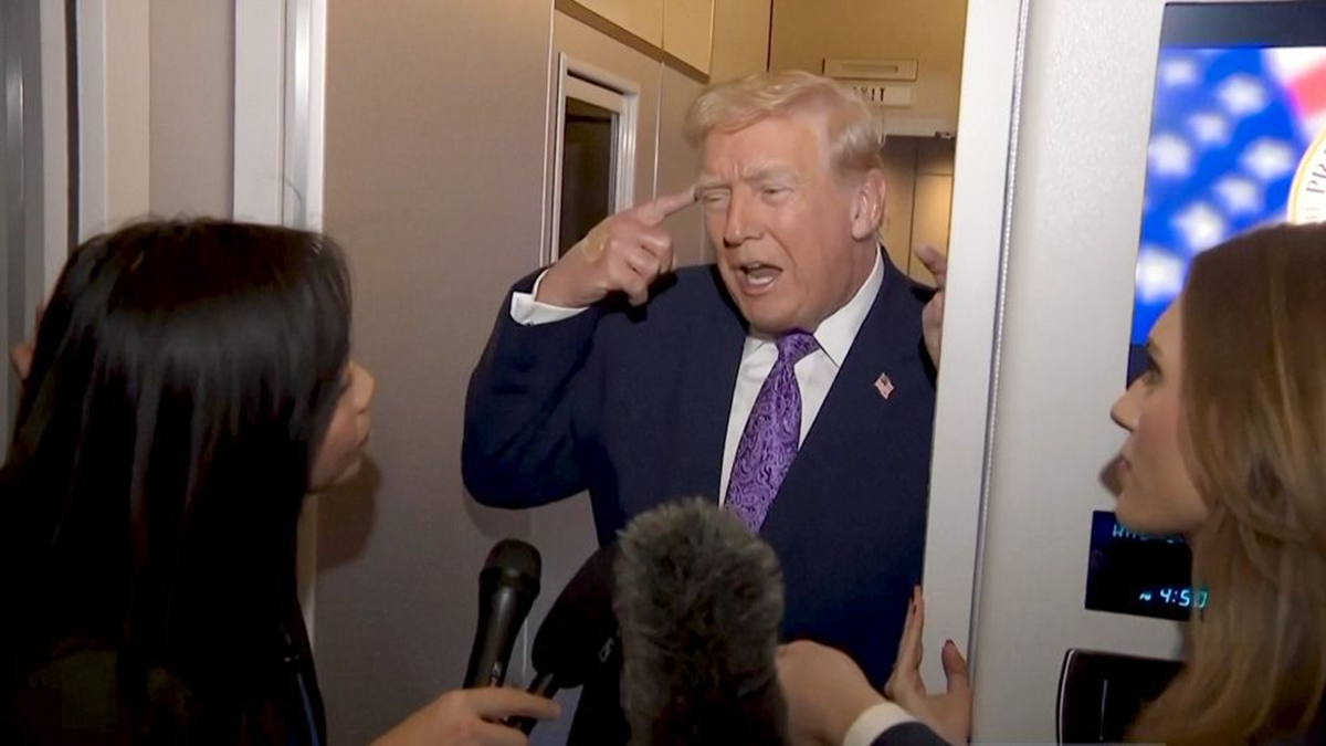 আমার মাথায় কোনো সমস্যা নেই: ট্রাম্প