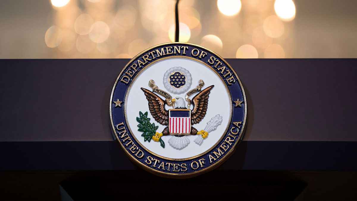 একযোগে ৩০ রাষ্ট্রদূতকে প্রত্যাহার করছে ট্রাম্প প্রশাসন