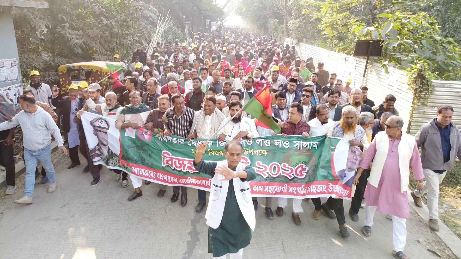 আন্তর্জাতিক মহলের চক্রান্তে হাদিকে হত্যার চেষ্টা করা হয়েছে: আজাদ