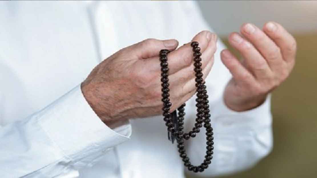 নির্জনে আল্লাহর জিকির: আত্মার পরিশুদ্ধি ও জীবনে বিস্ময়কর প্রতিফলন