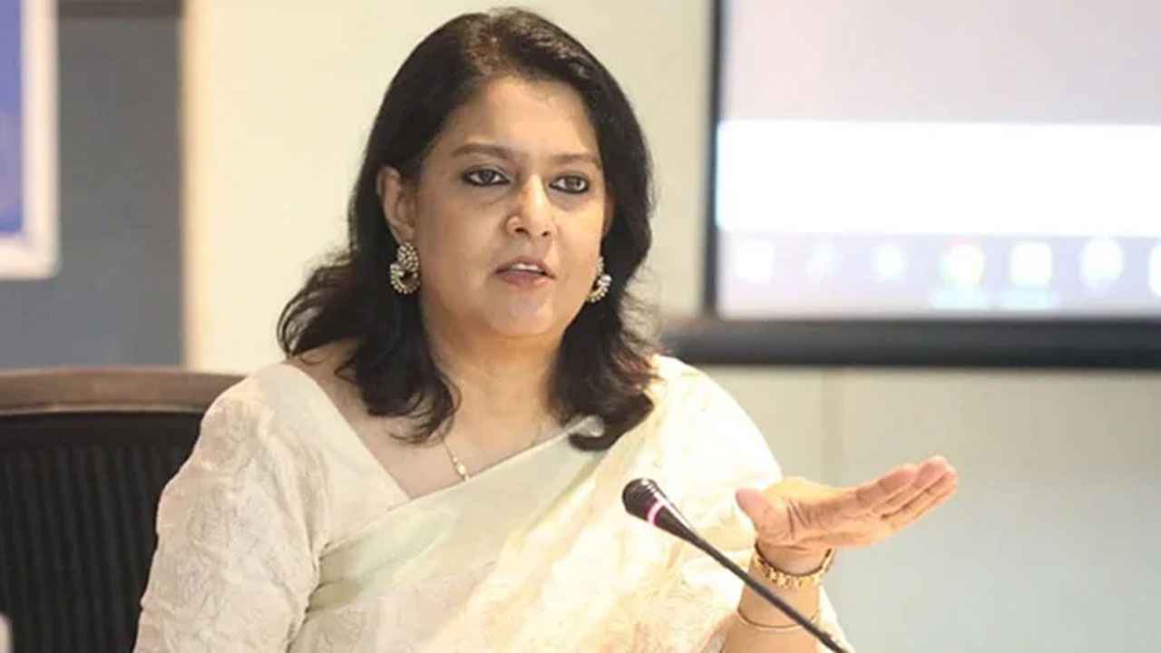 নদী পুনরুদ্ধারে আন্তর্জাতিক সহযোগিতা চাইলেন পরিবেশ উপদেষ্টা