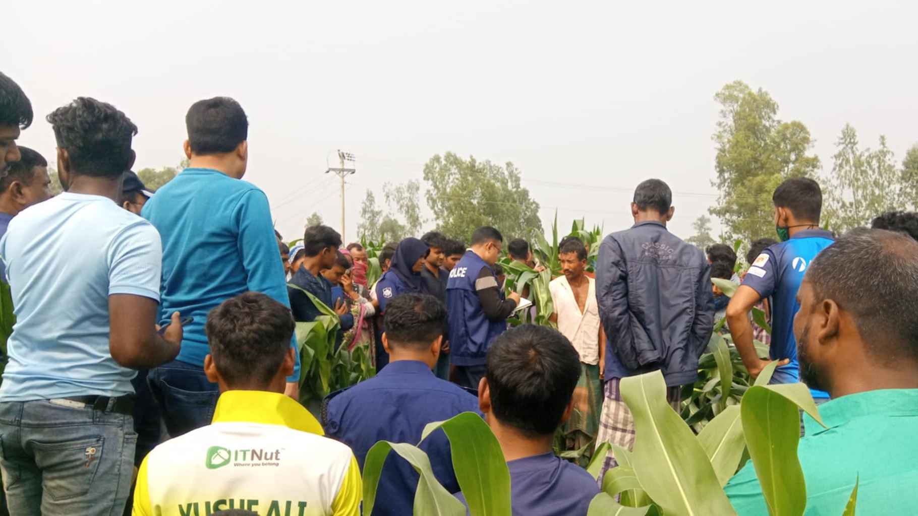 ভুট্টাক্ষেত থেকে দগ্ধ নারীর লাশ উদ্ধার