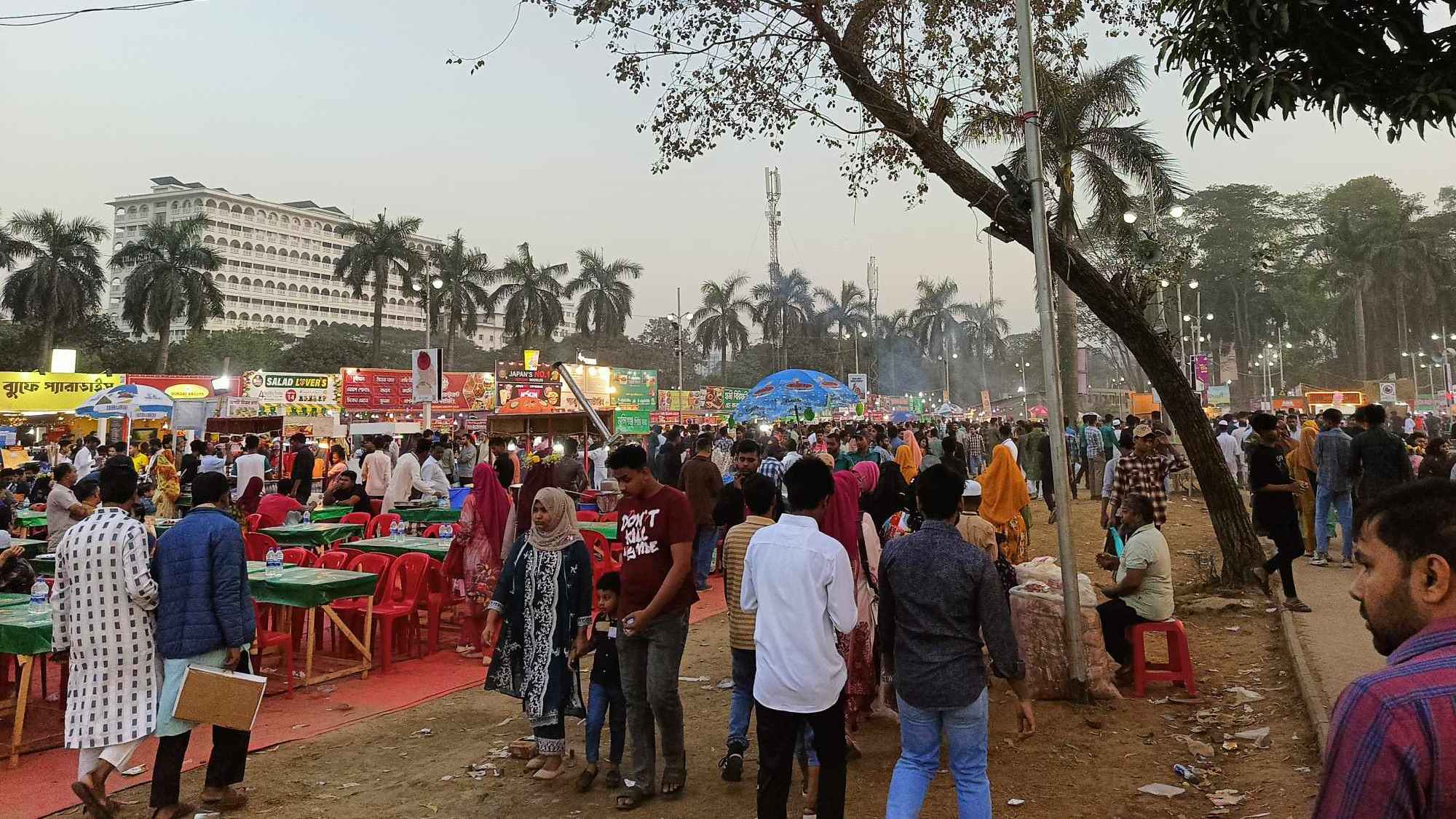 শনিবার বইমেলার সময়ে পরিবর্তন, নেই ‘শিশুপ্রহর’
