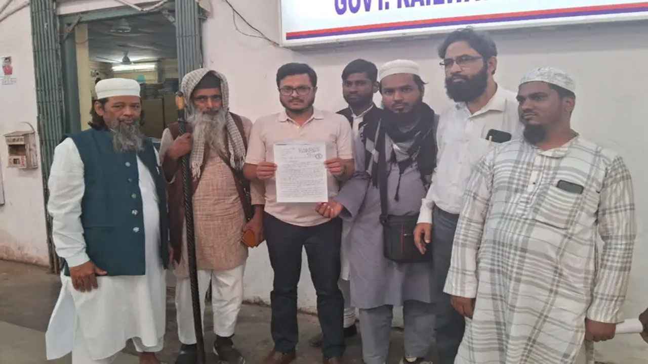 ইজতেমা থেকে ফেরার পথে নিজ দেশে হেনস্থার শিকার ভারতীয় ছাত্র