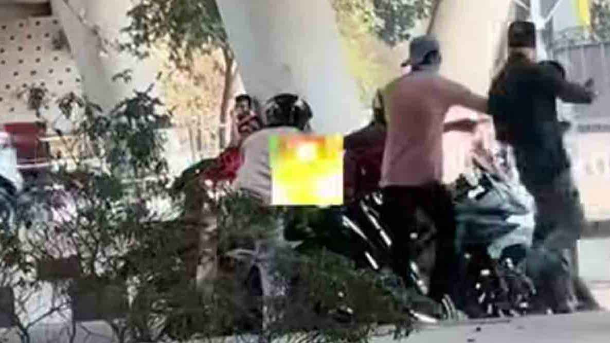 অস্ত্র ঠেকিয়ে বাইক ছিনতাইয়ের সেই ভিডিওটি শুটিংয়ের দৃশ্য: ডিএমপি