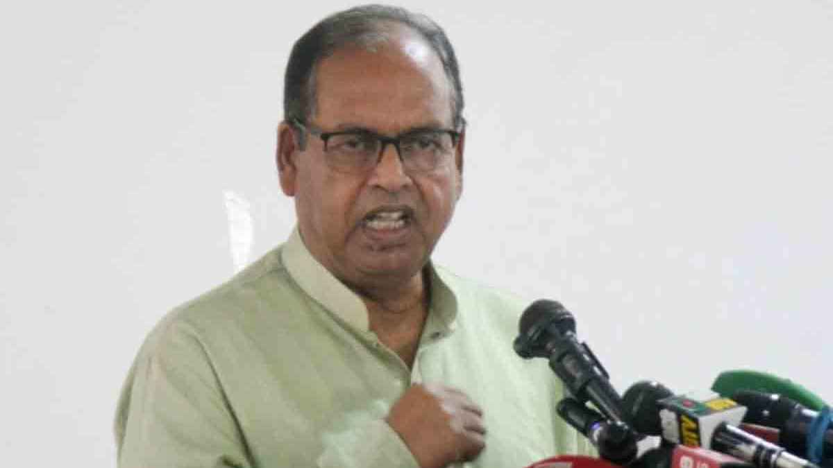 জাতীয় নির্বাচনের গুরুত্ব বুঝতে পারছে না সরকার: দুদু