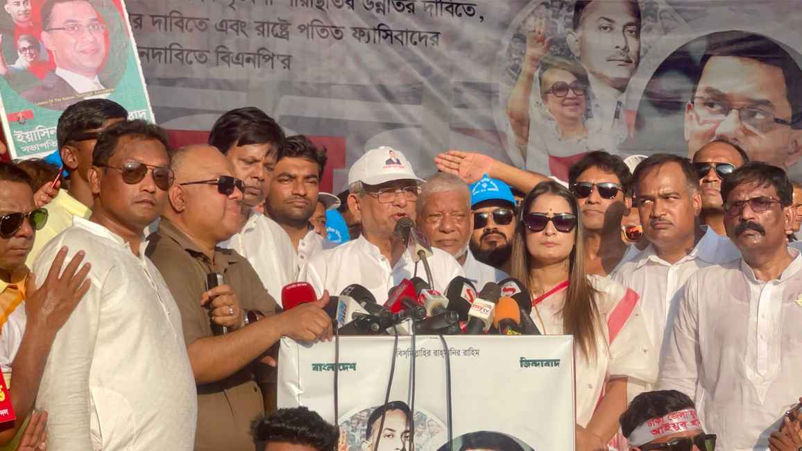 ‘আমরা সরকারের সব বিষয় সমর্থন করি না, কিন্তু ব্যর্থও হতে দিতে চাই না’