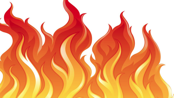 চার কৃষকের ১০ ঘরে আগুন