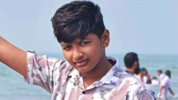 নিখোঁজ রায়হান বন্ধুদের সঙ্গে কক্সবাজার ঘুরতে গিয়েছিল