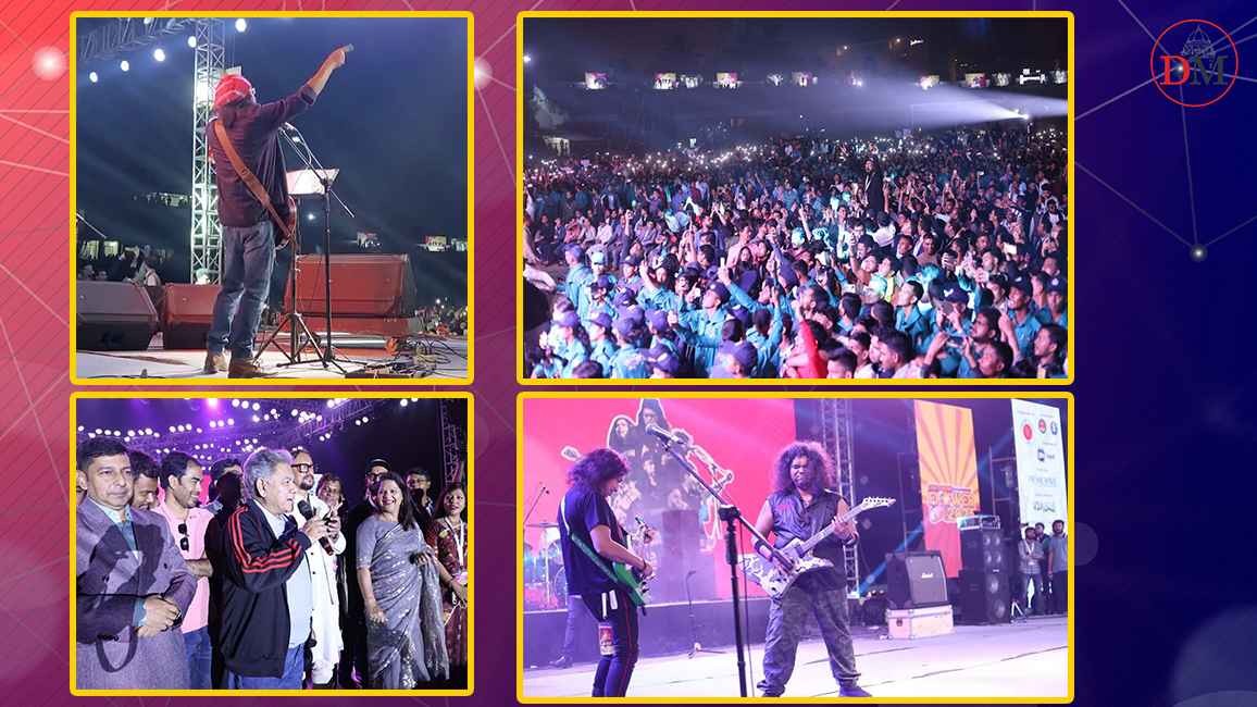 চট্টগ্রামে ‘গালা নাইট’ কনসার্টে মঞ্চ মাতালেন জেমস