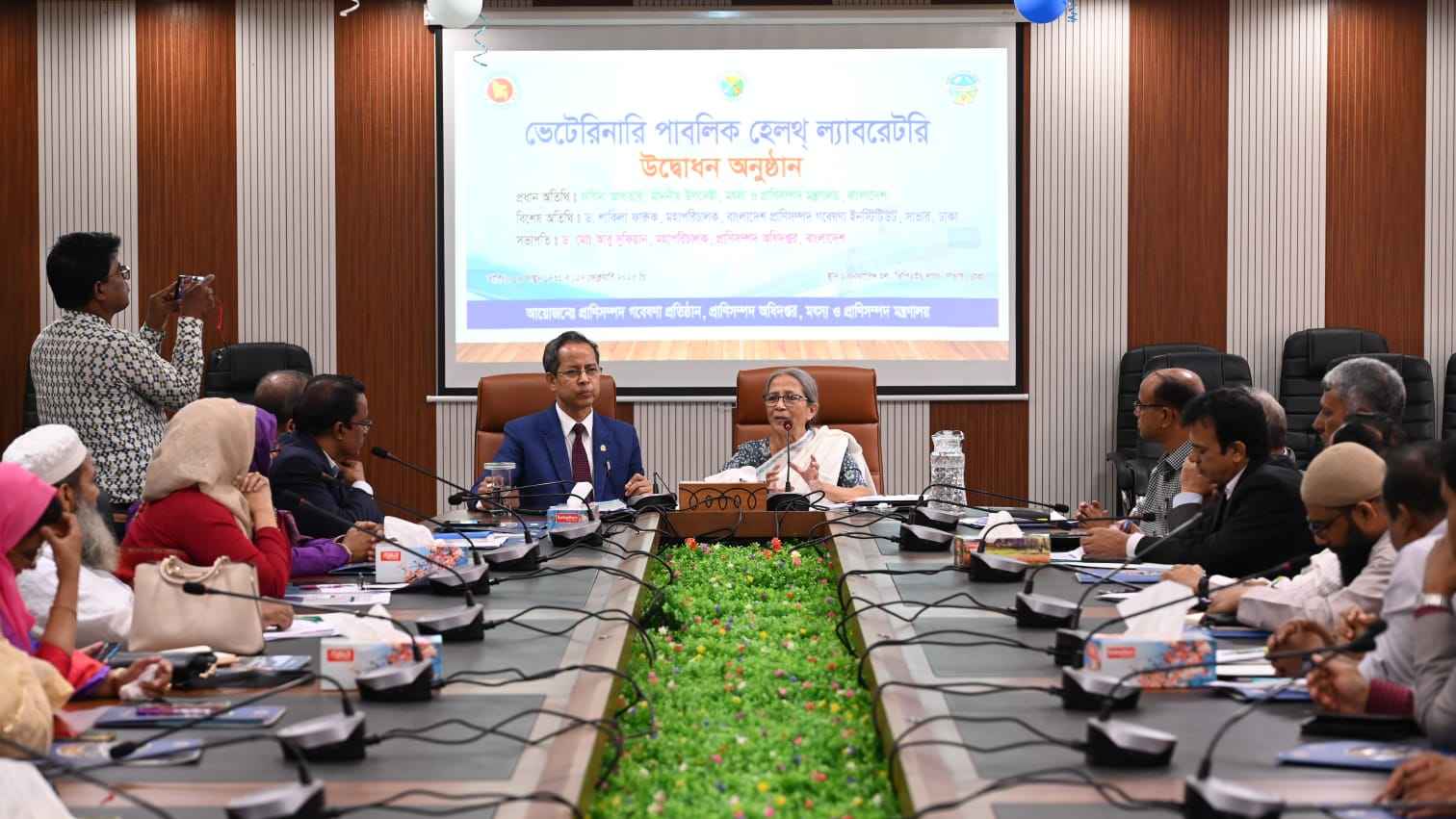 মানুষের স্বাস্থ্য রক্ষায় প্রাণী স্বাস্থ্যও গুরুত্বপূর্ণ: উপদেষ্টা