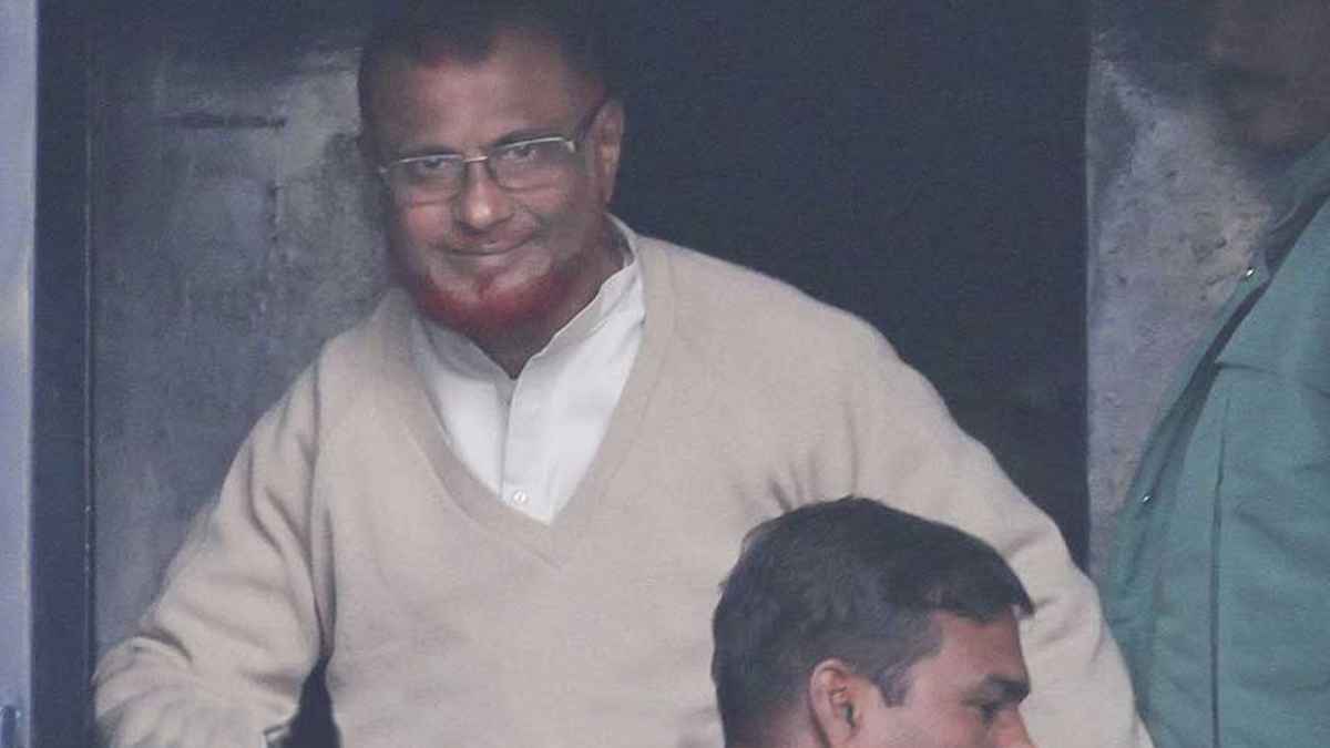 আইনি মারপ্যাঁচে আটকা পড়েছে আজহারের রিভিউ শুনানি?