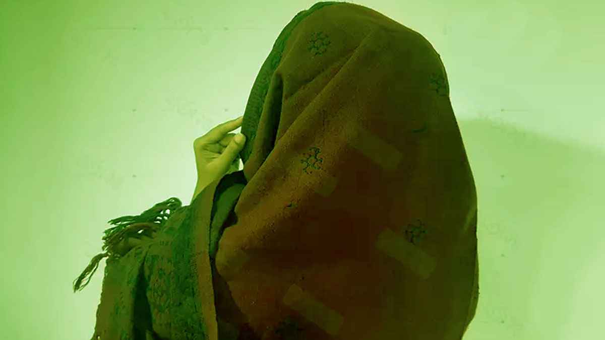 আজানের সময় মাথায় কাপড় দেওয়া কি জরুরি কিছু?