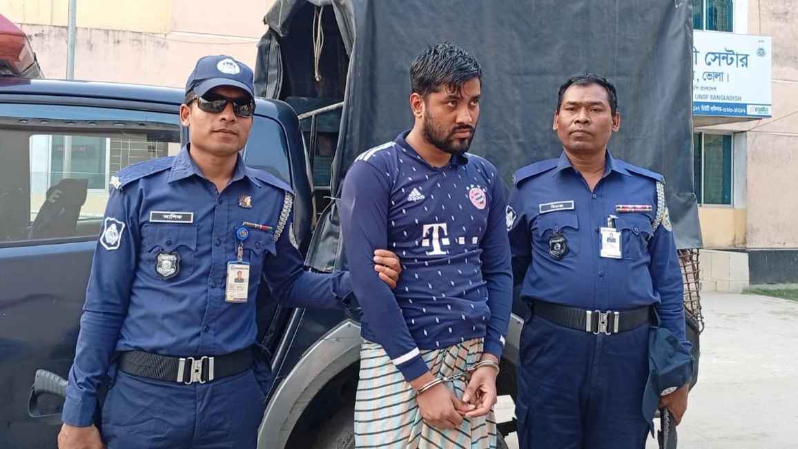 ভোলায় ভুয়া এনএসআই আটক